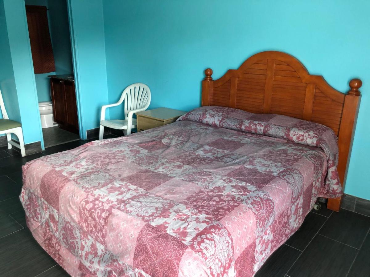 Slumberland Motel Сенфорд Екстер'єр фото